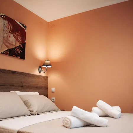 13 Brothers Apartment *